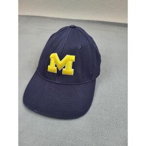 Michigan Wolverines Hat‎ Cap Adult Blue One Fit Wool Blend Stretch
